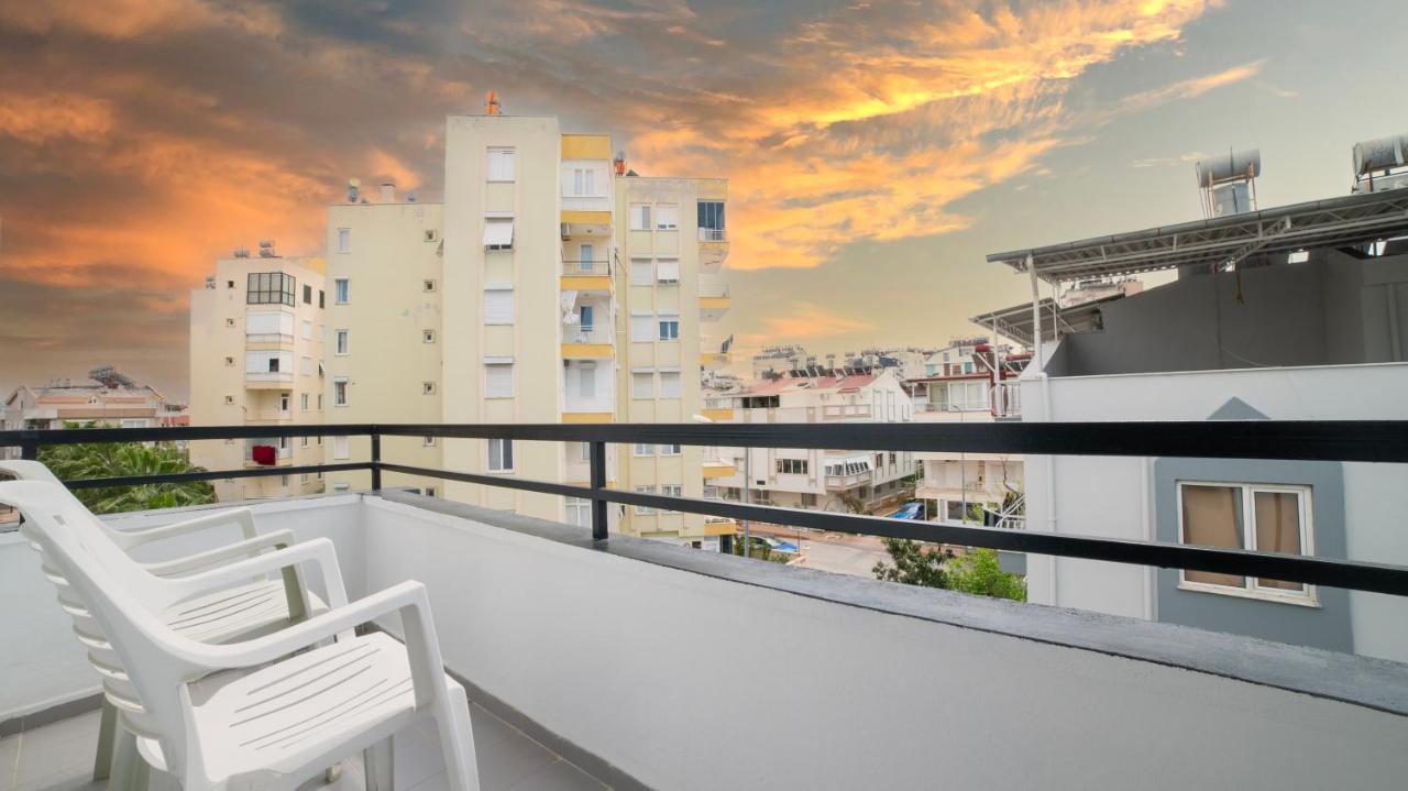 Kafkas Hotel Antalya Extérieur photo
