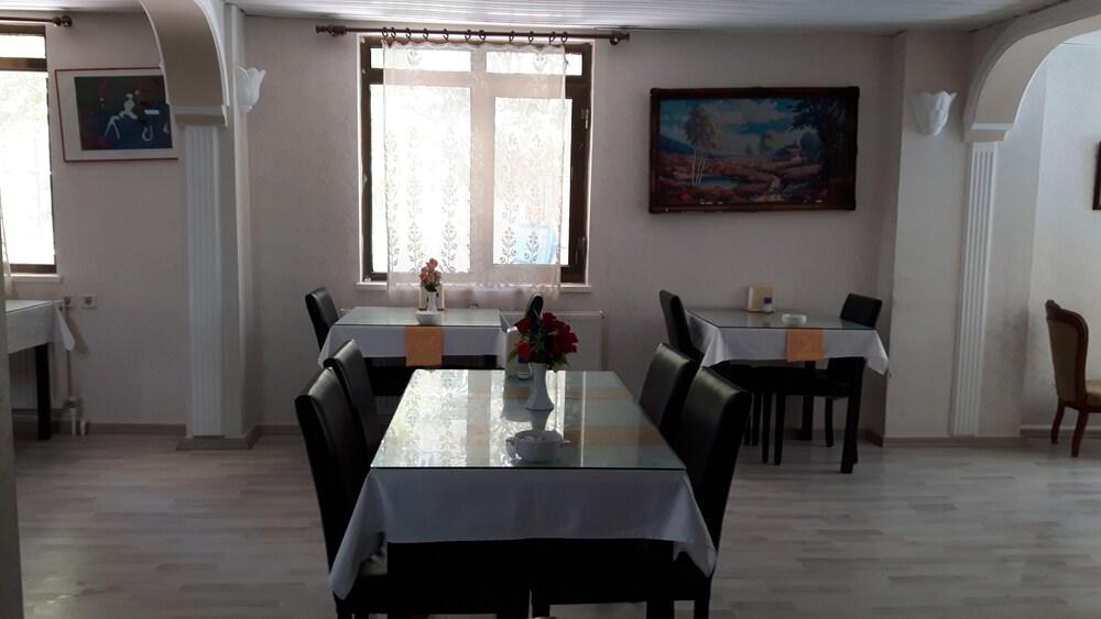 Kafkas Hotel Antalya Extérieur photo
